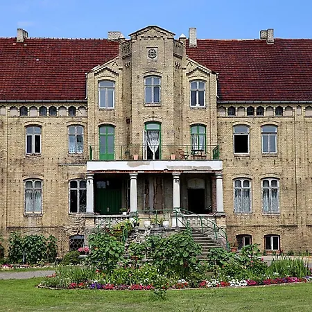 Herrenhaus Lägenhet *
